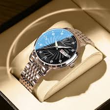 men's wristwatch